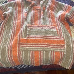 Woven pullover size medium